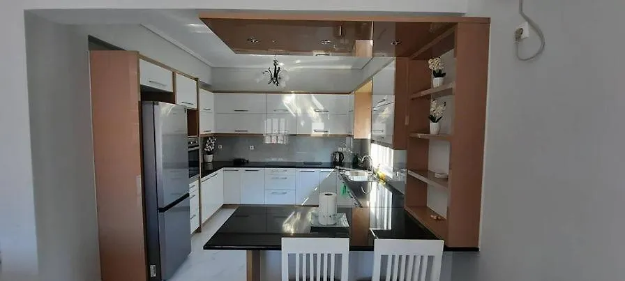 Lara Home, Brand New, Modern And With A Great View Sarandë 0*,